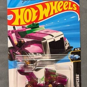 Not Wheels 2025 Treasure Hunt Rig Storm X-Raycers